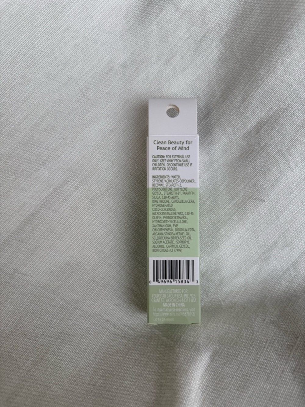 Clean Beauty Mascara — Black - Picture 4 of 4